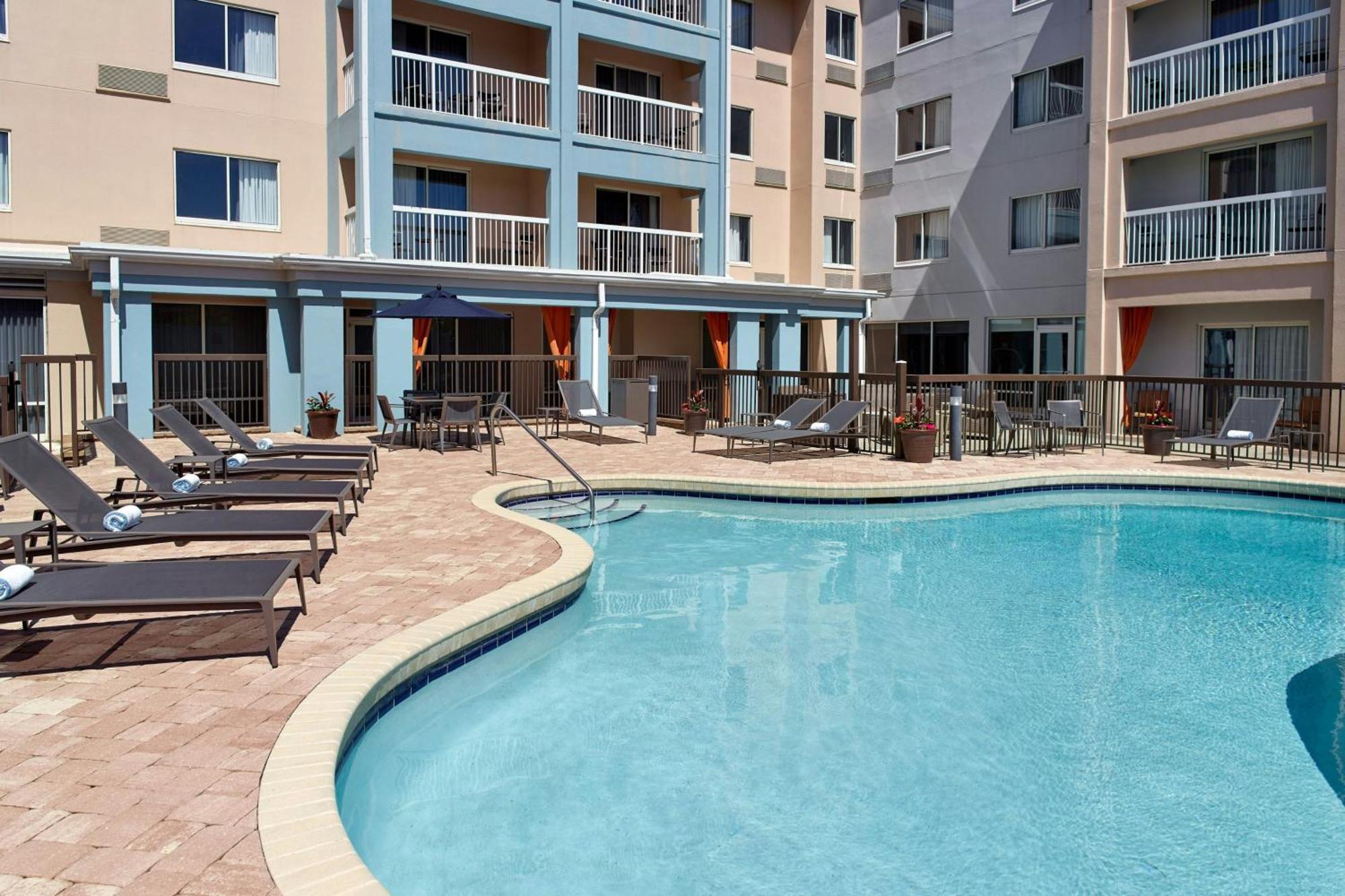Courtyard By Marriott Myrtle Beach Broadway Eksteriør bilde